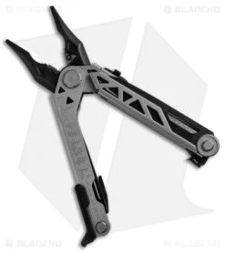 Gerber Center-Drive Multi-Tool W/ Bit Set & Belt Sheath 30-001194 14 Gerber Center-Drive Multi-Tool W/ Bit Set & Belt Sheath 30-001194 -Knives And Tools Gerber Center Drive Multi Tool Black Belt Sheath 30 001193 BHQ 67412 jr closed